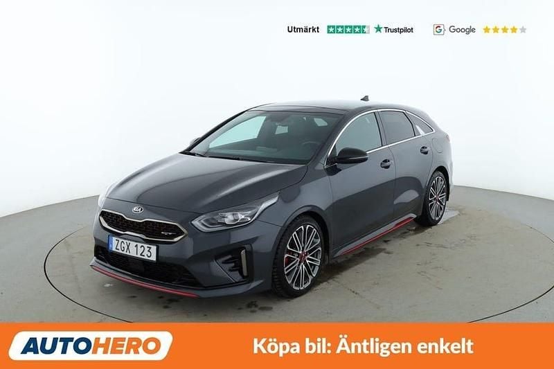 Grå Begagnad 2021 Kia Ceed GT Kombi | 255 000 kr (Bra pris) - Bild 1/4