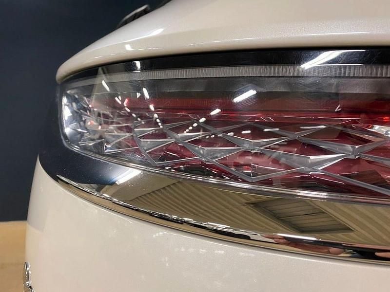 Begagnad DS Automobiles DS7 Crossback 301 HK (221 kW) 2021 Vit SUV