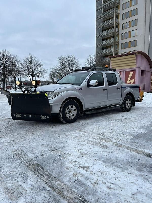 Begagnad Nissan Navara 171 HK (125 kW) 2008