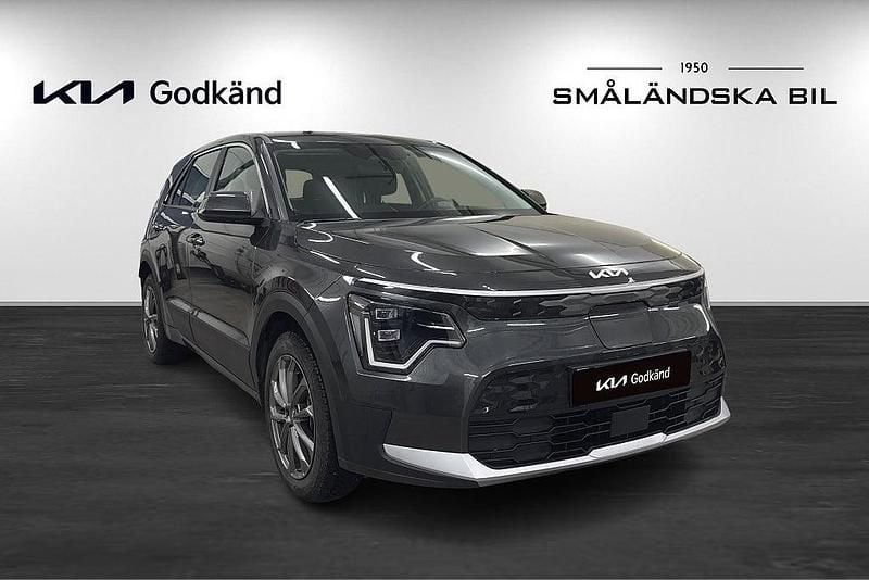 Begagnad Kia e-Niro 150 kW (204 HK) 2023 Mörkgrå SUV