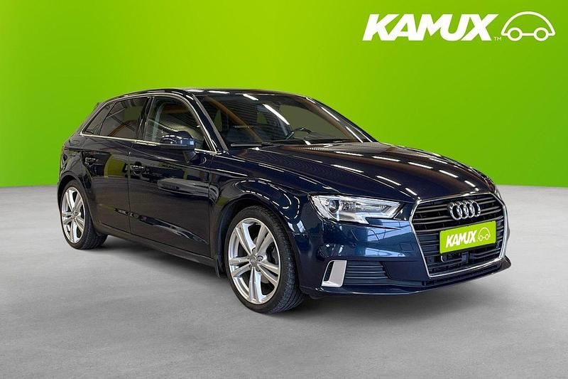 Blå Begagnad 2019 Audi A3 Sportback Halvkombi | 189 800 kr (Bra pris) - Bild 1/4