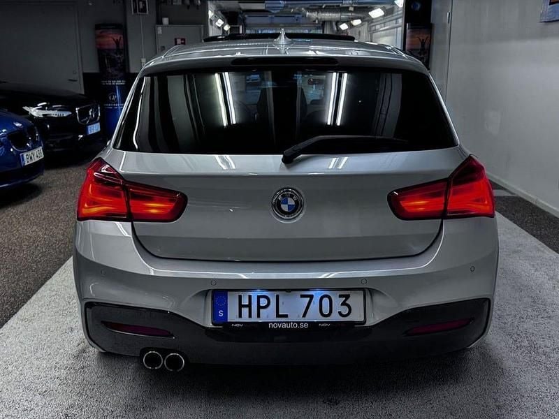 Begagnad BMW 120 M Sport 190 HK (139 kW) 2016 Silver Halvkombi