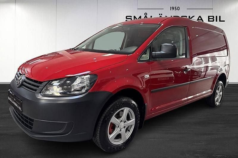 Röd Begagnad 2015 VW Caddy Maxi Minibuss | 164 000 kr (Marknadspris) - Bild 1/4