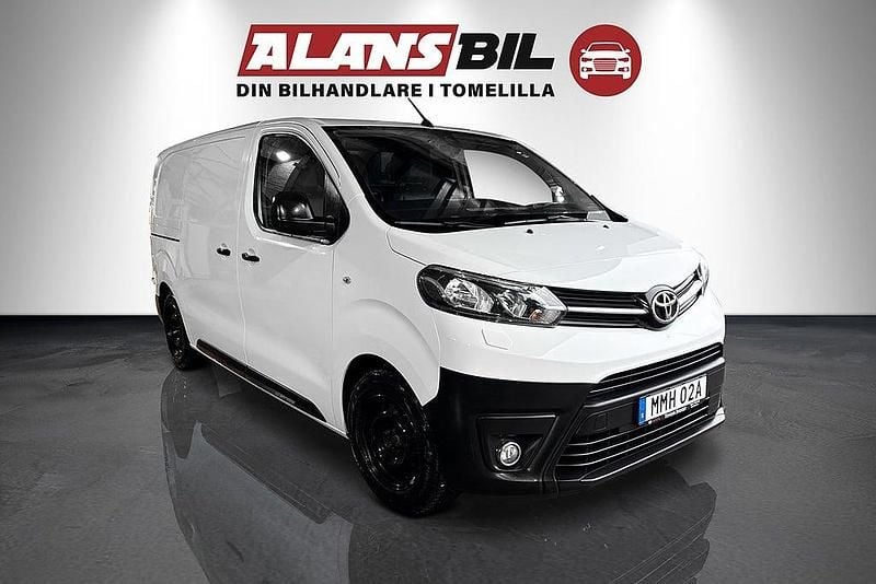 Vit Begagnad 2020 Toyota Proace Van | 174 000 kr (Marknadspris) - Bild 1/4
