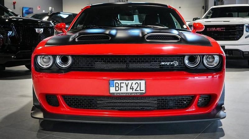 Begagnad Dodge Challenger 808 HK (594 kW) 2020 Torred Sportkupé