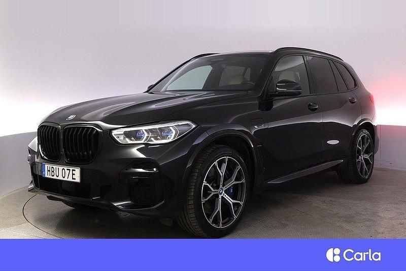 Svart Begagnad 2021 BMW X5 M Sport SUV | 734 900 kr (Dyr) - Bild 1/4