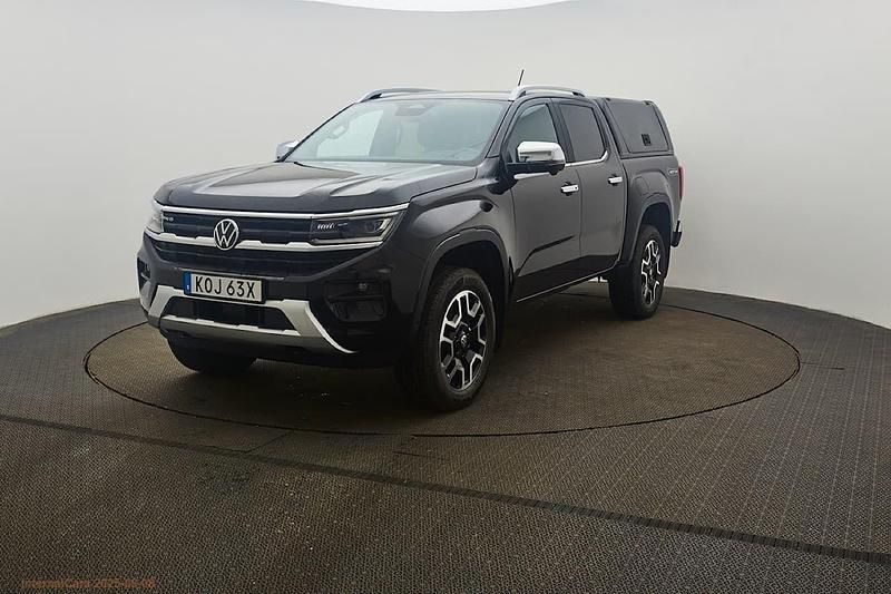 Svart Begagnad 2023 VW Amarok Style Pickup | 660 000 kr (Marknadspris) - Bild 1/4