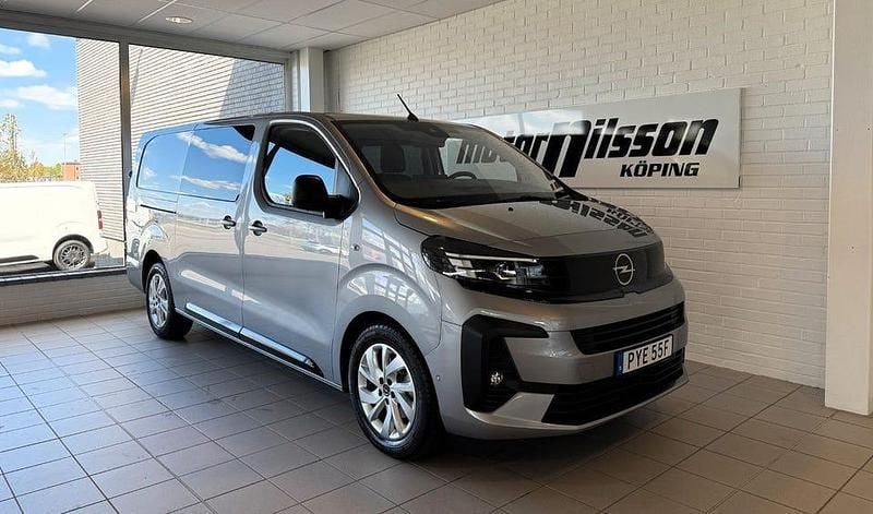 Begagnad Opel Vivaro Elite 180 HK (132 kW) 2025 Grå (grå metallic) Minibuss