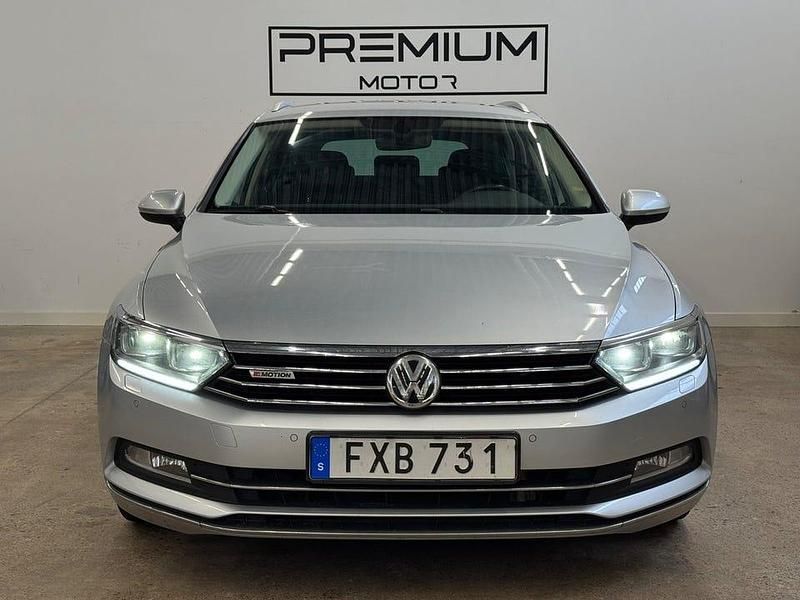 Begagnad VW Passat GT 190 HK (139 kW) 2015 Silver Kombi