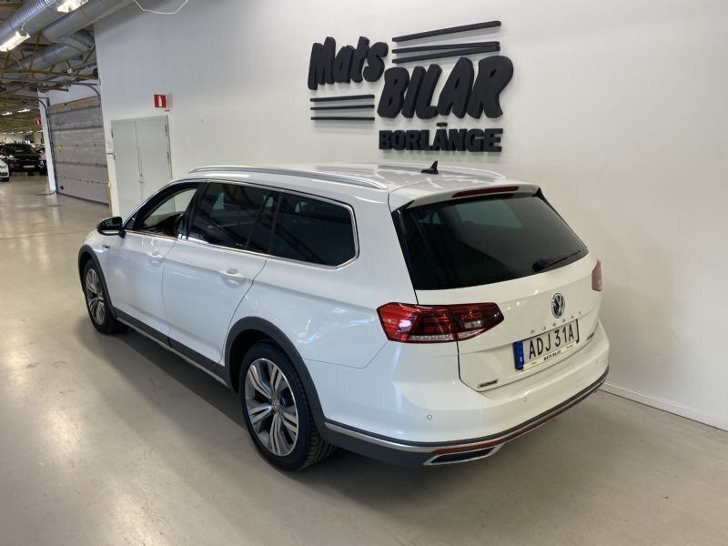 Begagnad VW Passat Alltrack 191 HK (140 kW) 2019 Vit Kombi