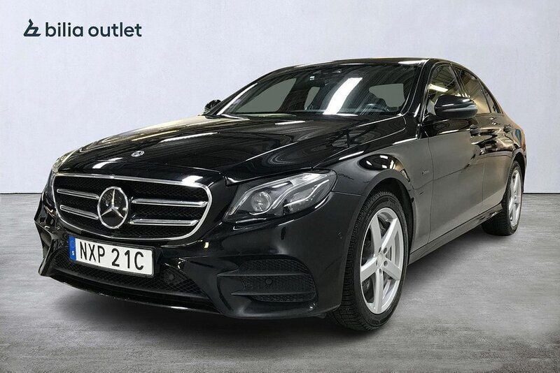 Svart Begagnad 2019 Mercedes E300 AMG Sedan | 329 900 kr (Marknadspris) - Bild 1/3
