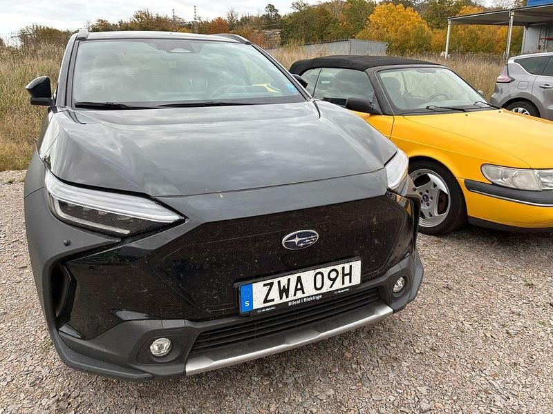 Svart Begagnad 2022 Subaru Solterra SUV | 399 000 kr (Dyr) - Bild 1/2