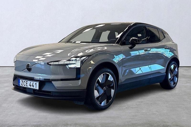 Grå Begagnad 2024 Volvo EX30 Plus SUV | 359 000 kr - Bild 1/4