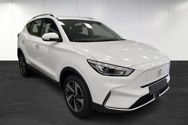 Vit Begagnad 2024 MG ZS Comfort SUV | 319 990 kr (Marknadspris) - Bild 1/1