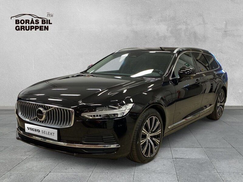Svart Begagnad 2022 Volvo V90 Inscription Kombi | 369 000 kr (Bra pris) - Bild 1/4