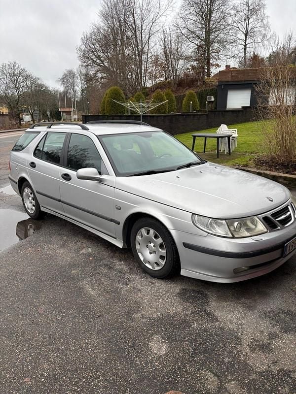 Begagnad 2005 Saab 9-5 Kombi | 16 900 kr (Bra pris) - Bild 1/4