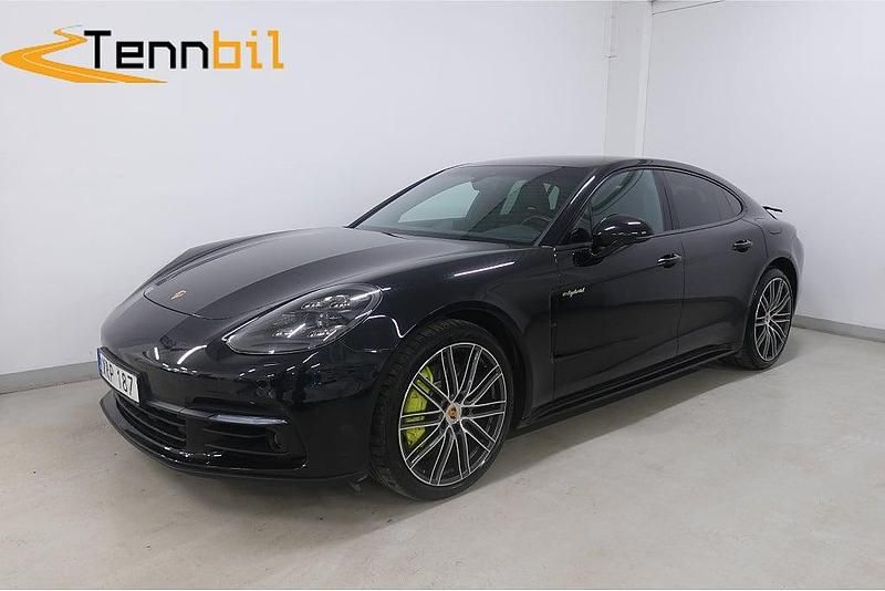Begagnad Porsche Panamera Sport 330 HK (242 kW) 2017 Svart Halvkombi