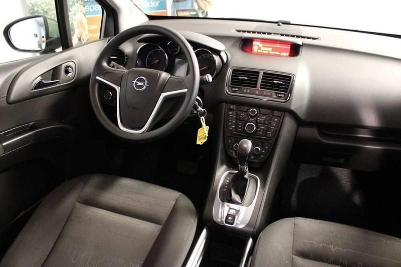 Begagnad Opel Meriva 111 HK (81 kW) 2013 Brun Minibuss