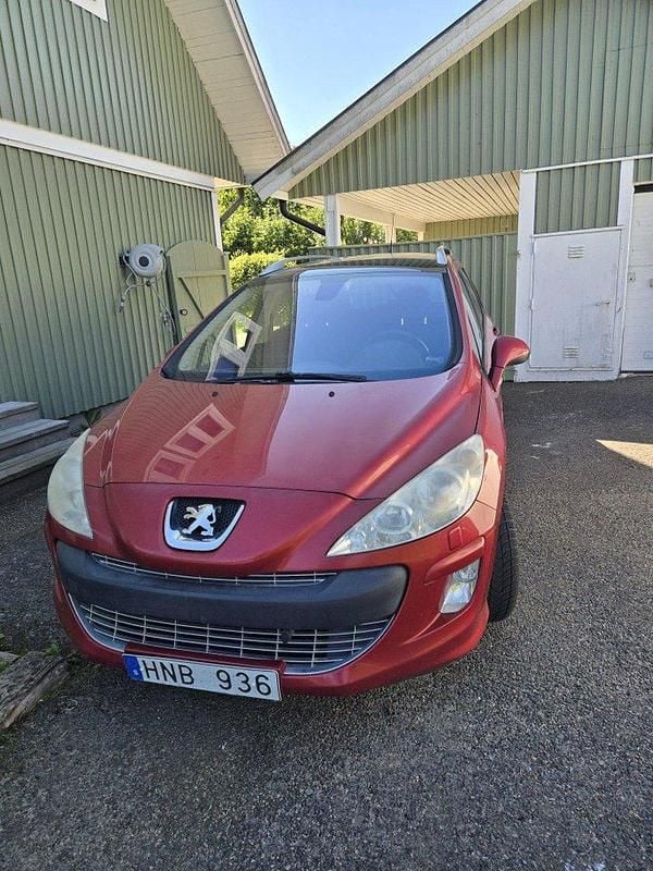 Röd Begagnad 2008 Peugeot 308 Kombi | 12 000 kr (Superpris) - Bild 1/4