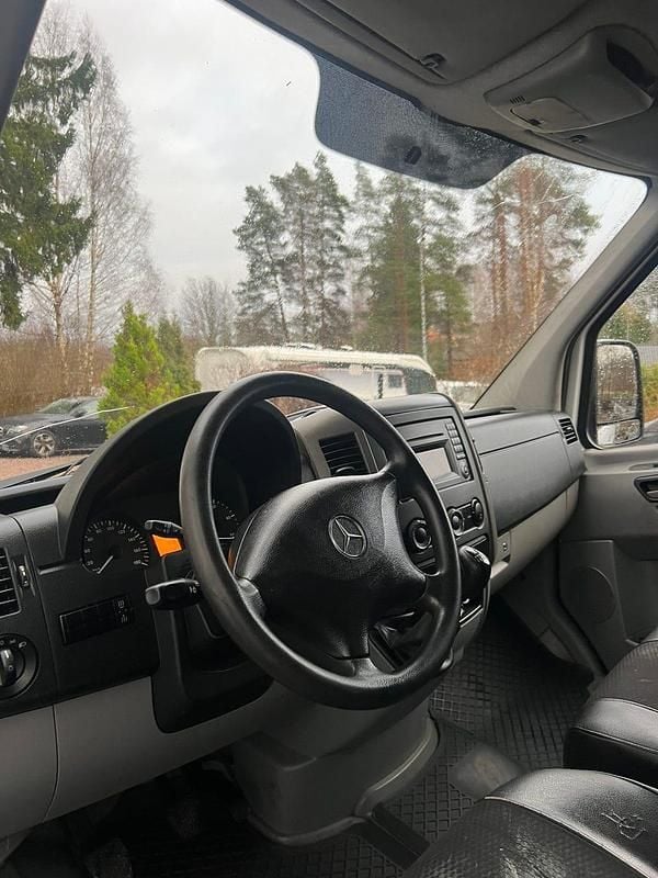 Begagnad Mercedes Sprinter 163 HK (119 kW) 2012 Van