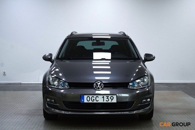 Grå Begagnad 2017 VW Golf VII GT Kombi | 126 900 kr (Superpris) - Bild 1/4