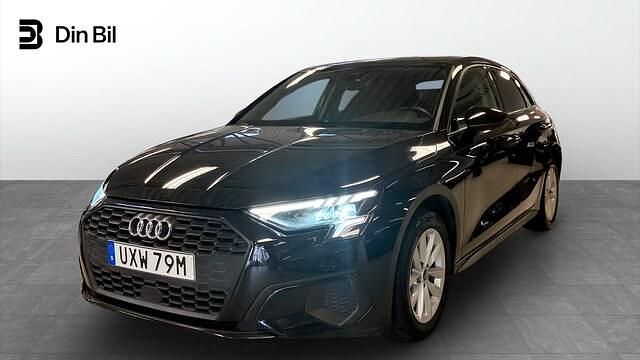 Brilliantsvart Begagnad 2023 Audi A3 Proline | 229 000 kr (Marknadspris) - Bild 1/4