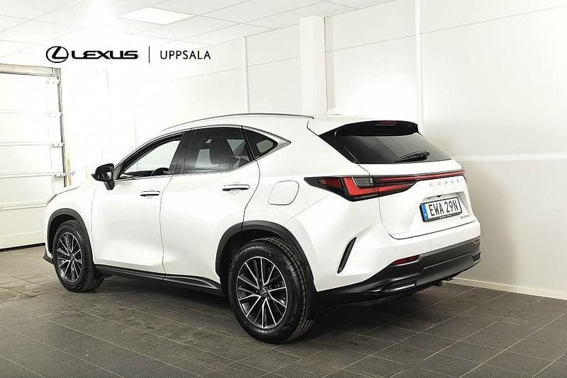 Begagnad Lexus NX450h+ Executive Line 309 HK (227 kW) 2023 Vit SUV