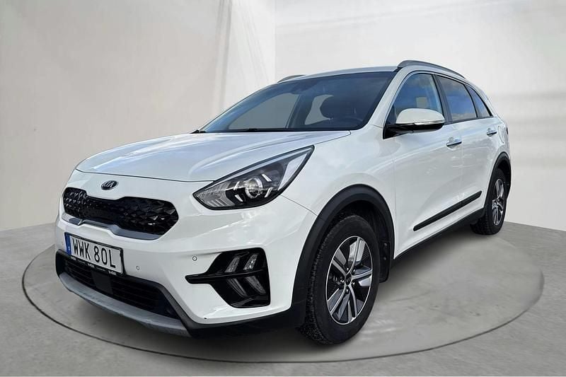 Vit Begagnad 2020 Kia Niro SUV | 219 000 kr (Marknadspris) - Bild 1/4