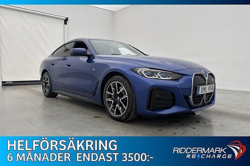 Blå Begagnad 2023 BMW i4 M Sport Sedan | 419 800 kr (Lite dyr) - Bild 1/3