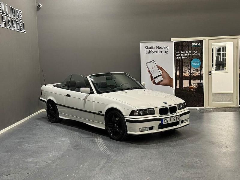 Begagnad BMW 320 Cabriolet 150 HK (110 kW) 1994 Vit Cab