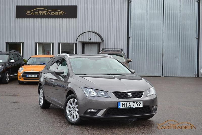 Grå Begagnad 2016 Seat Leon ST Style Kombi | 94 900 kr (Marknadspris) - Bild 1/4
