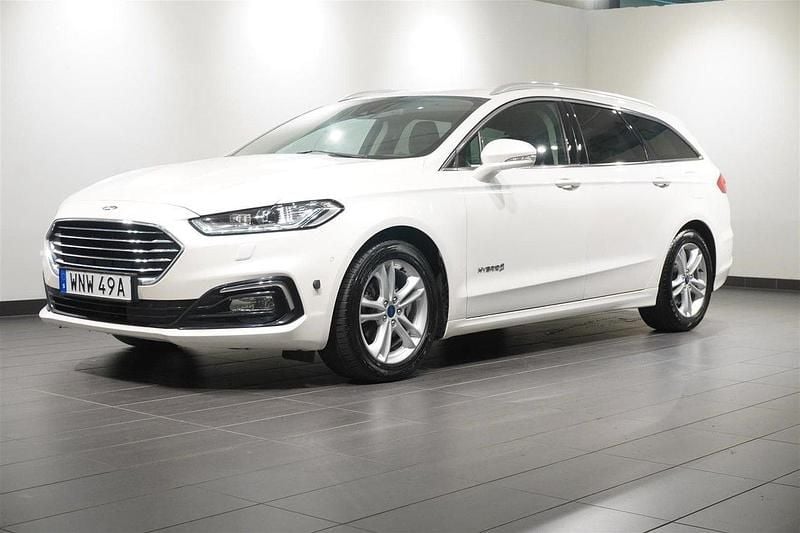 Vit Begagnad 2019 Ford Mondeo Kombi | 199 900 kr - Bild 1/4