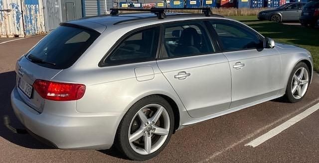 Silver Begagnad 2011 Audi A4 Kombi | 49 900 kr (Superpris) - Bild 1/4