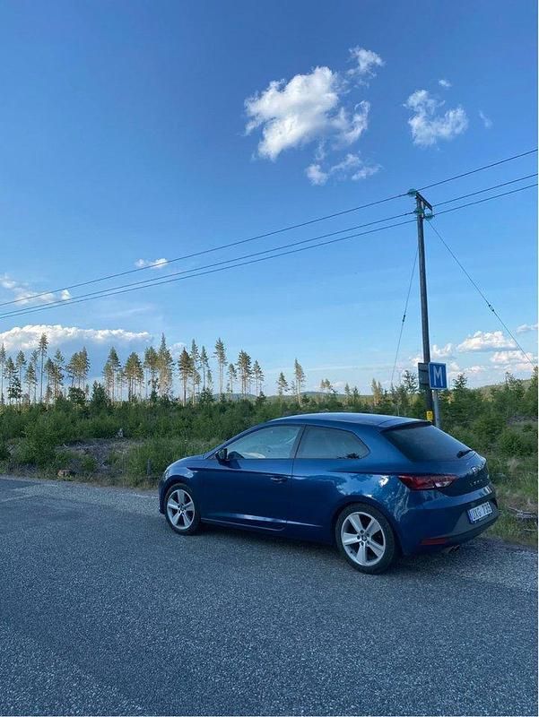 Blå Begagnad 2014 Seat Leon SC FR Halvkombi | 99 000 kr - Bild 1/4