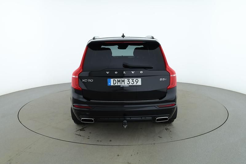 Begagnad Volvo XC90 R-Design 249 HK (183 kW) 2021 Svart SUV