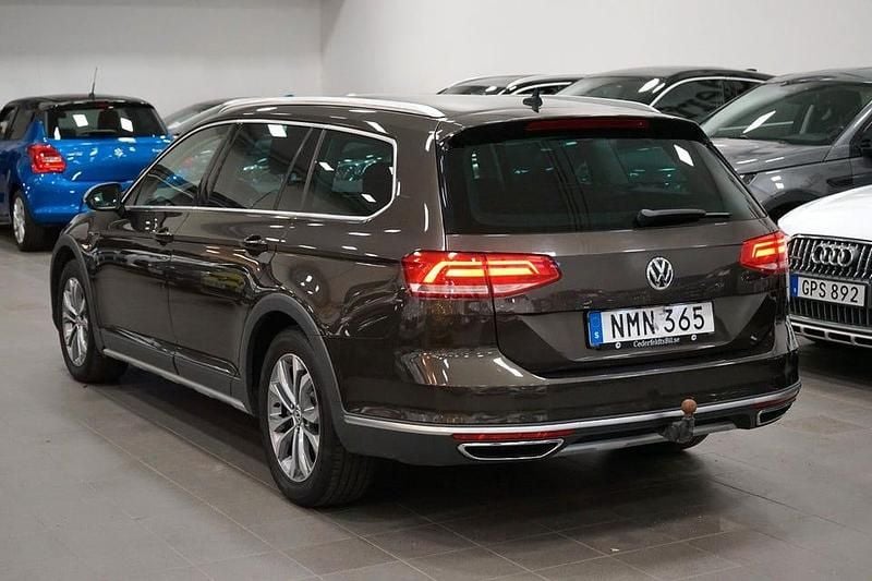 Begagnad VW Passat Alltrack GTS 239 HK (175 kW) 2016 Mörkbrun Kombi