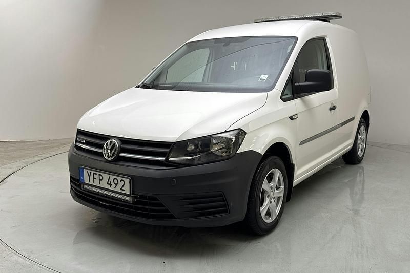 Vit Begagnad 2017 VW Caddy Minibuss | 67 000 kr (Superpris) - Bild 1/4