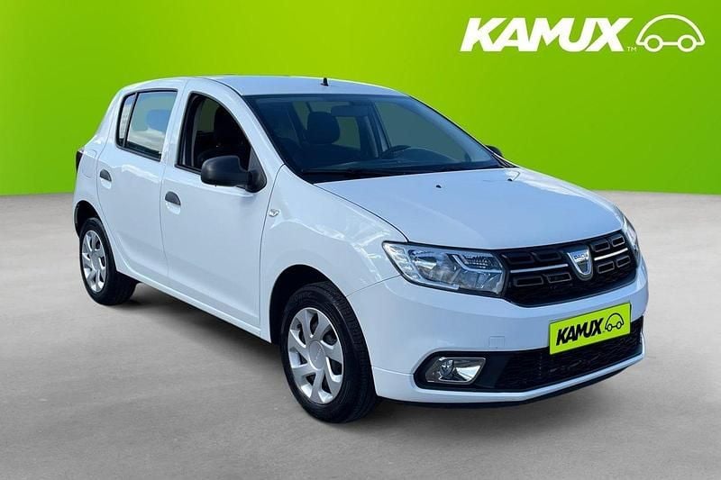 Vit Begagnad 2019 Dacia Sandero Halvkombi | 89 800 kr (Marknadspris) - Bild 1/4