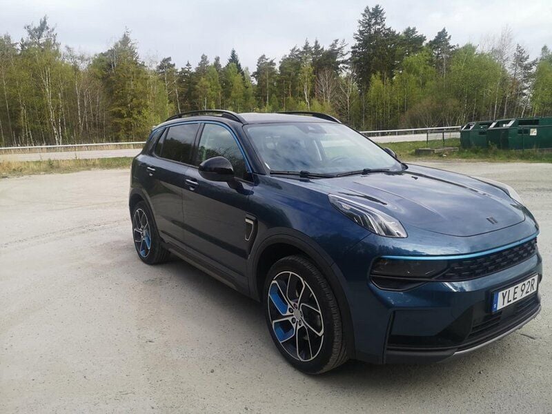 Blå Begagnad 2021 Lynk & Co 01 SUV | 274 900 kr (Lite dyr) - Bild 1/4