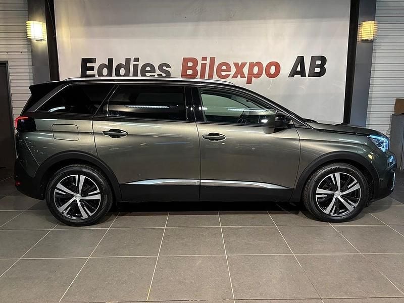 Begagnad Peugeot 5008 120 HK (88 kW) 2017 Okänd SUV
