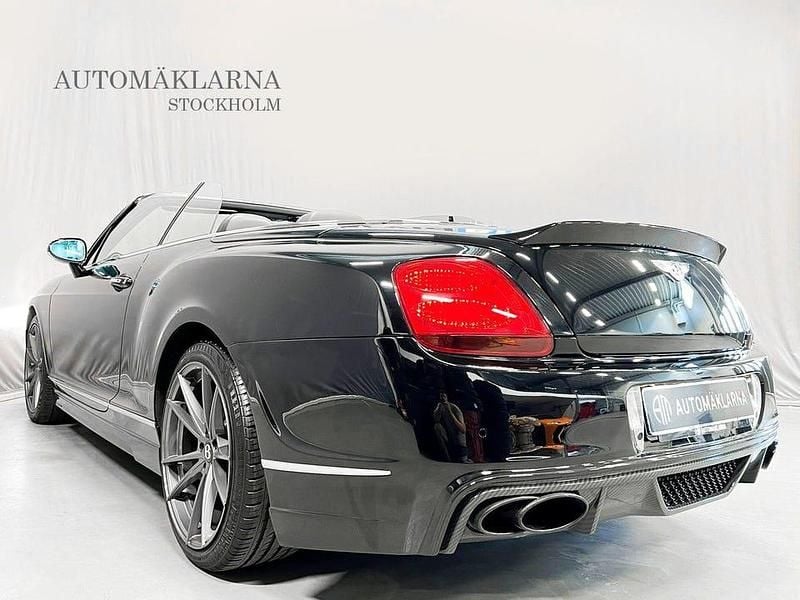 Begagnad Bentley Continental 560 HK (411 kW) 2007 Svart