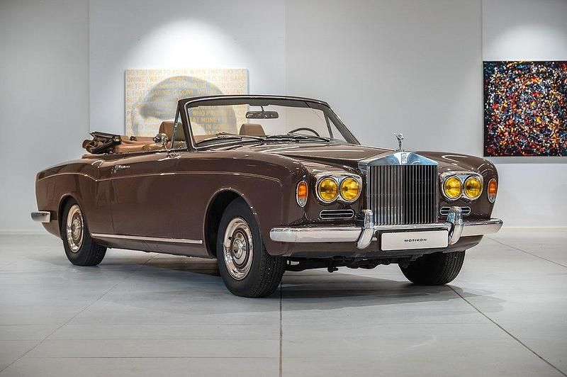 Begagnad Rolls Royce Silver Shadow 203 HK (149 kW) 1971 Mörkbrun Cab