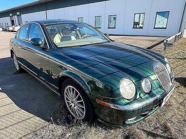 Ljusgul Begagnad 2005 Jaguar S-Type S Sedan | 14 999 kr - Bild 1/4