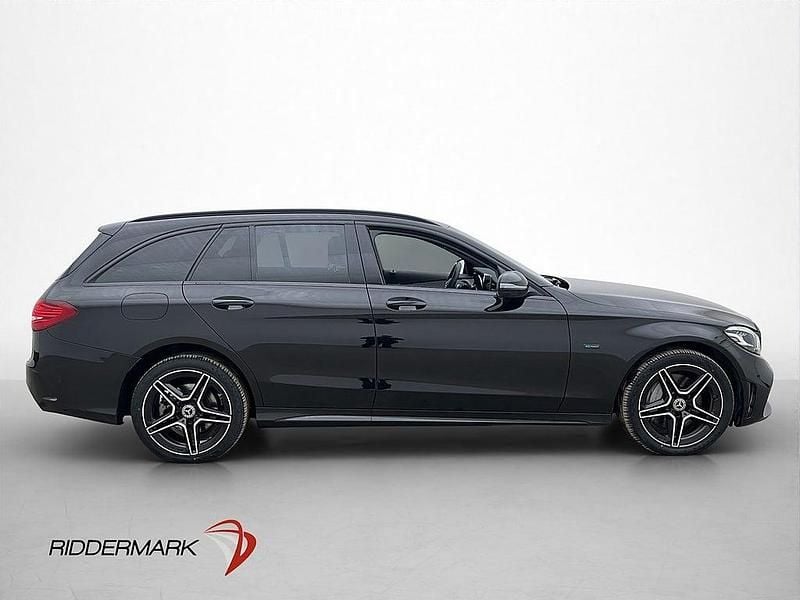 Begagnad Mercedes C300 2021 Svart