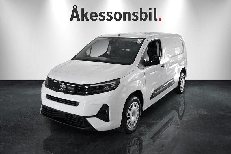 Vit kaolin Ny 2025 Opel Combo Elite Minibuss | 412 000 kr (Lite dyr) - Bild 1/4