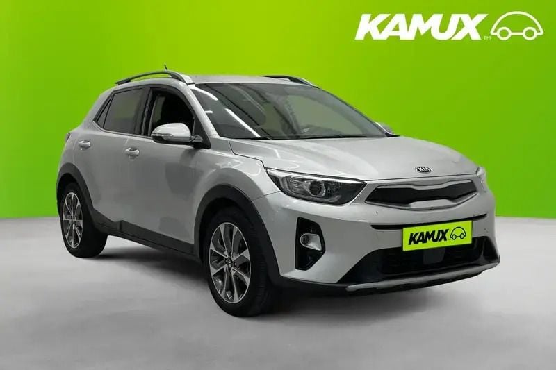 Silver/grå Begagnad 2020 Kia Stonic Advance SUV | 178 400 kr (Marknadspris) - Bild 1/2
