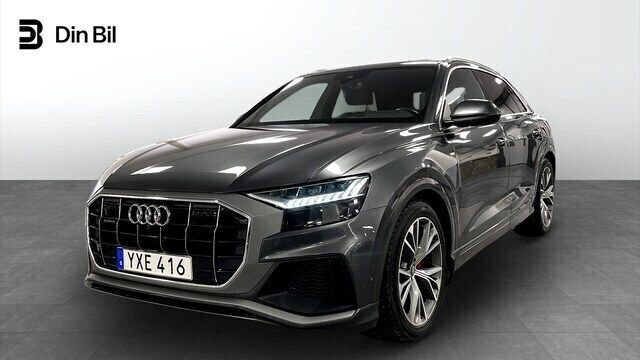 Grå Begagnad 2018 Audi Q8 S-Line SUV | 649 000 kr (Lite dyr) - Bild 1/4