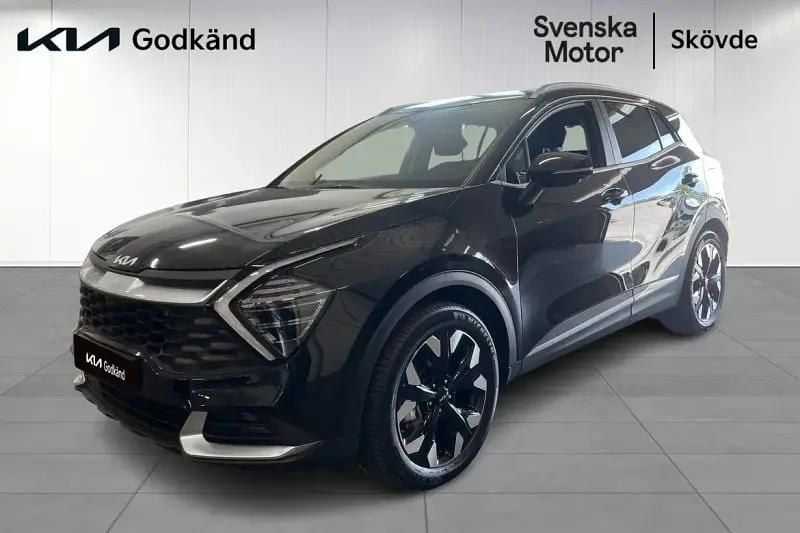 Svart Begagnad 2023 Kia Sportage 3 SUV | 429 200 kr (Marknadspris) - Bild 1/4