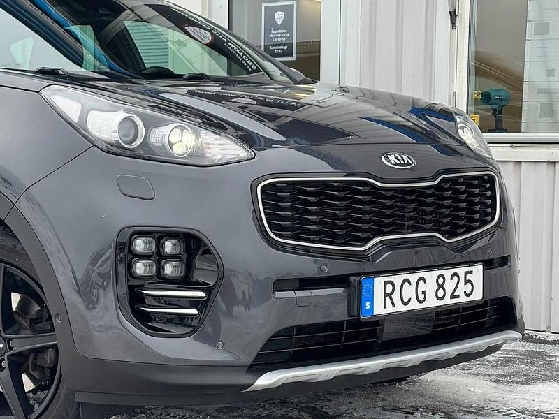 Begagnad Kia Sportage GT-Line 185 HK (136 kW) 2016 Grå SUV