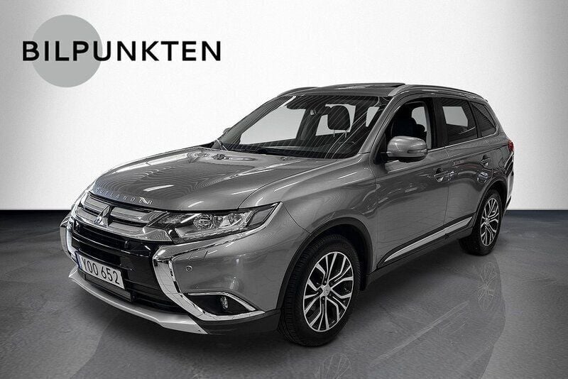 Gråmetallic Begagnad 2017 Mitsubishi Outlander SUV | 179 900 kr (Marknadspris) - Bild 1/4